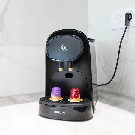 Moderne Avec Balcon - Et Tramway A Proximite Daire Nice